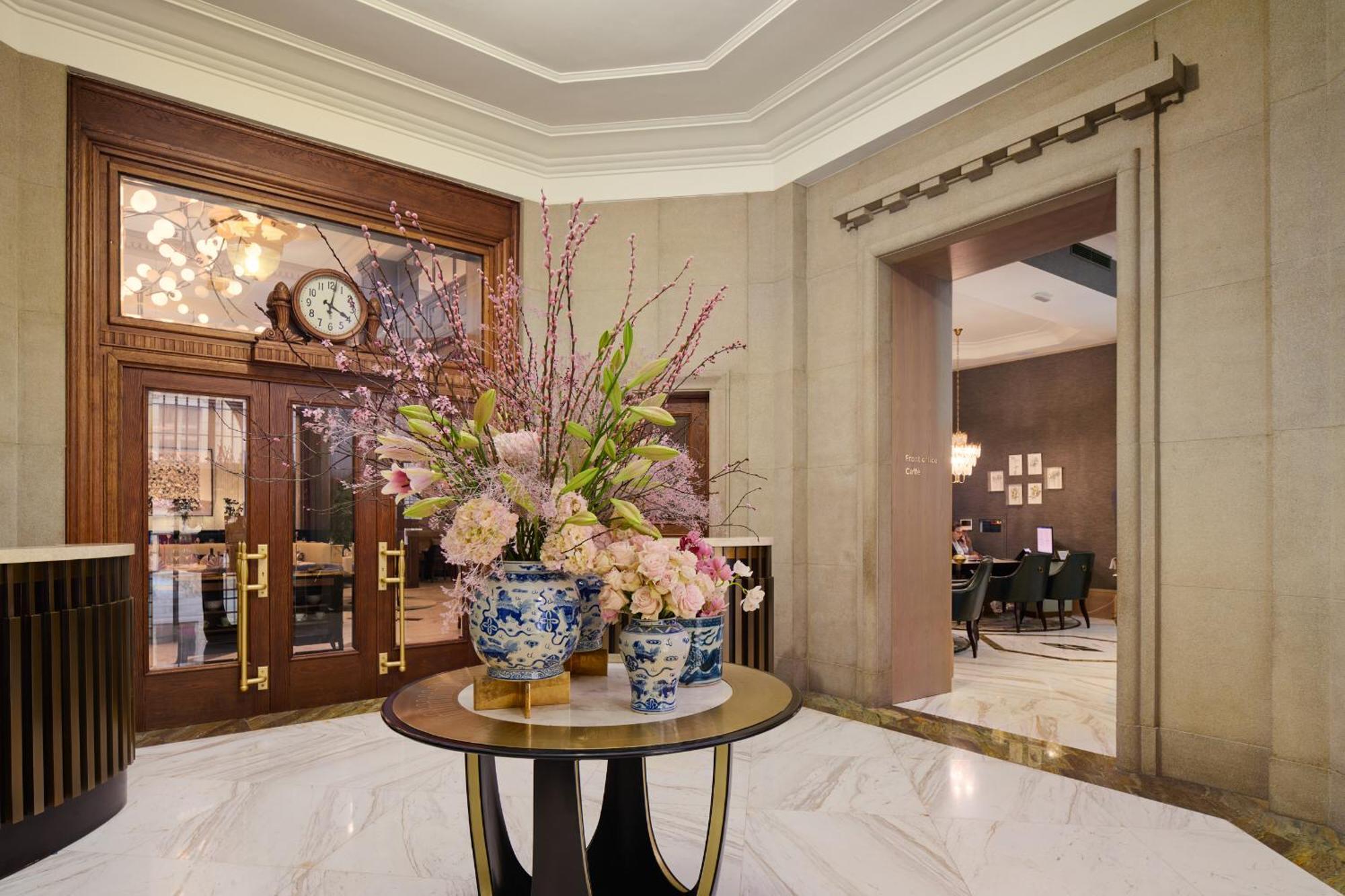 โรงแรมแคปิตัล ซาเกร็บ ภายนอก รูปภาพ